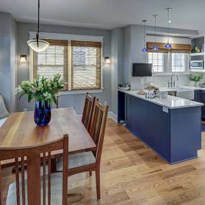 f22-Levine-IntUnd-250k