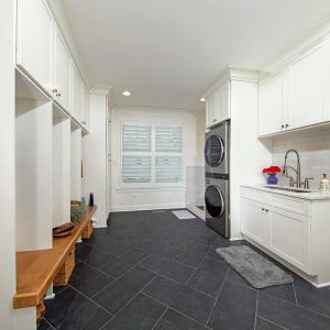 hm18-IntUnd250K_HonorRollRemodeling